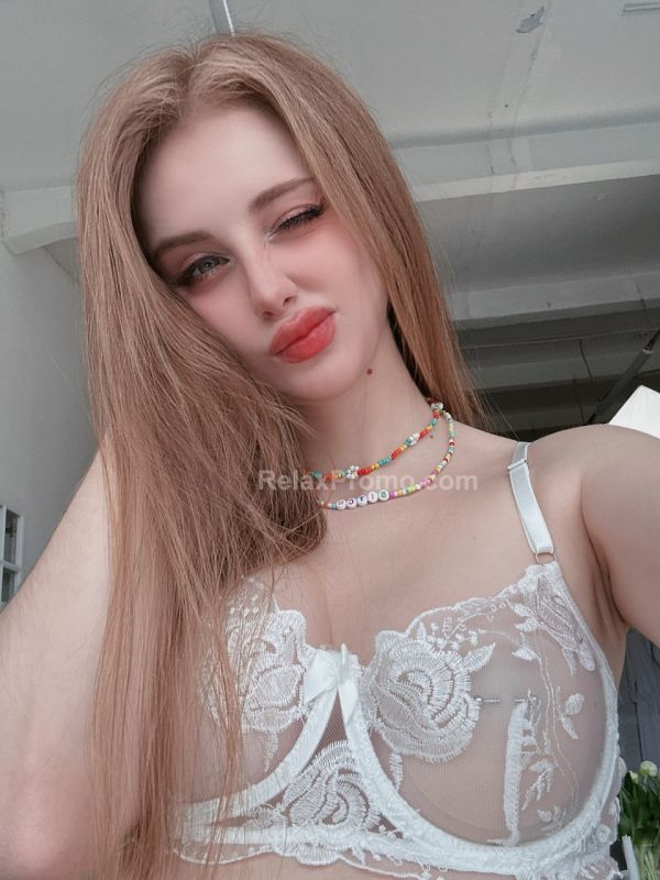 Kyiv Escort : Pikmi – photo 4