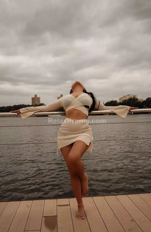 Kyiv Escort : Kamila – photo 3