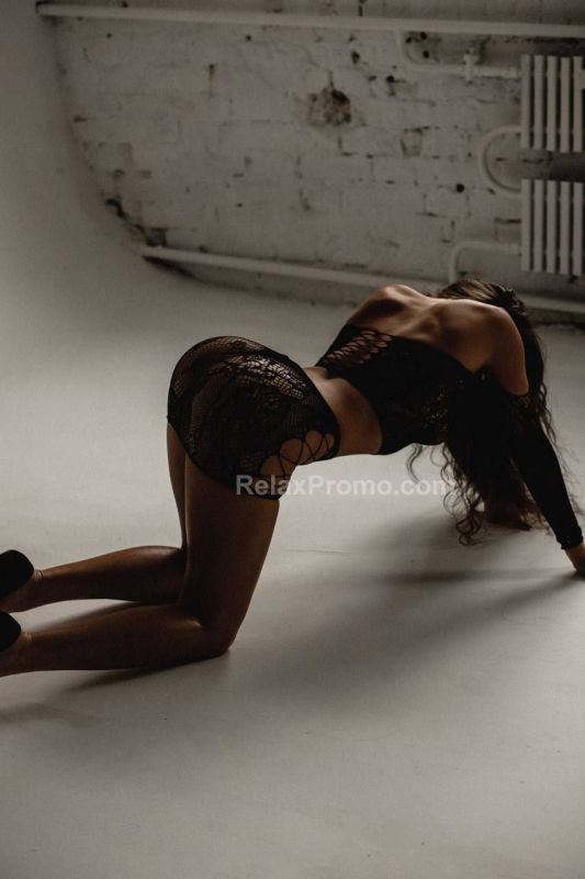 Kyiv Escort : Yasya – photo 2