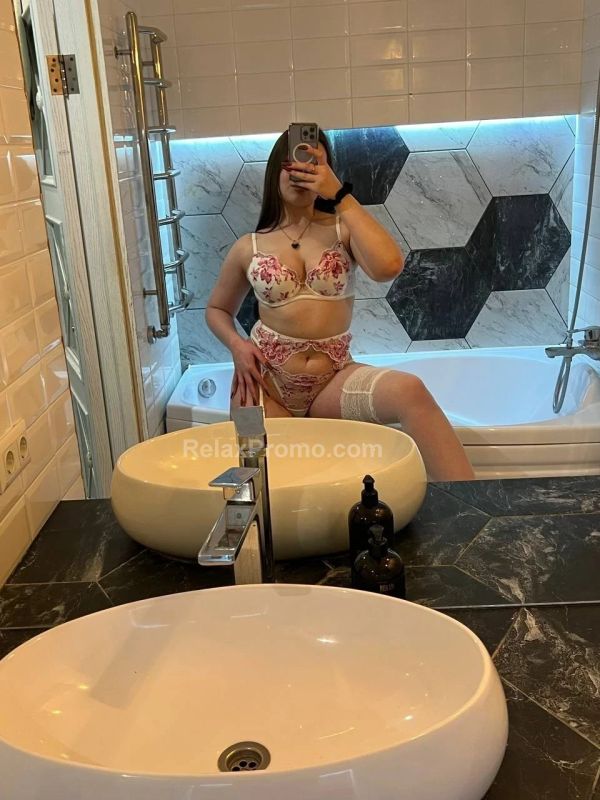 Kyiv Escort : Daniela – photo 7